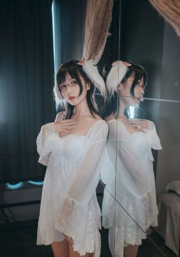 丝袜美腿美女被狂躁长图片_BD韩语神马在线观看